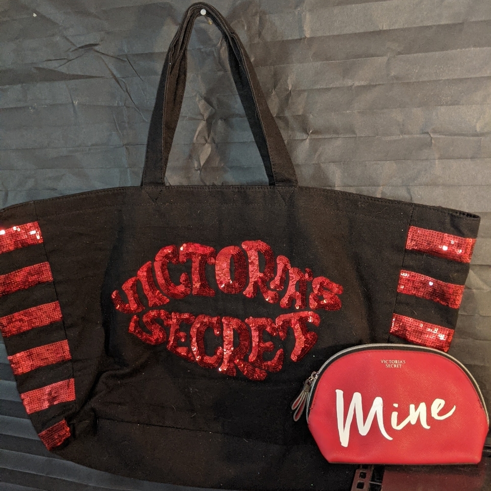 VS tote with Cosmo bag